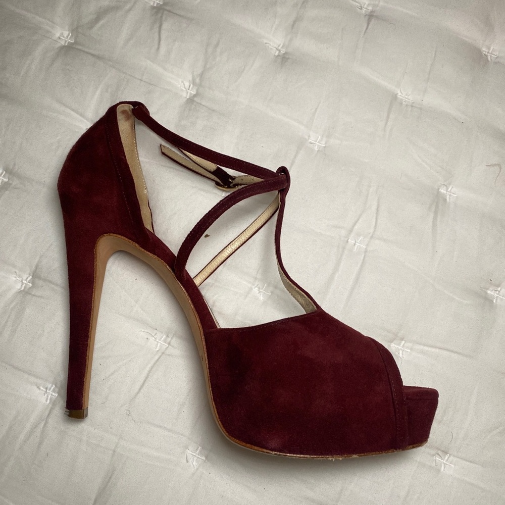 Brian Atwood Burgundy Strappy Suede Platform Pump, Size 6, like NEW!